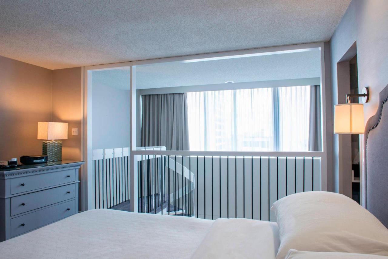 Sheraton Cavalier Saskatoon Hotel Экстерьер фото