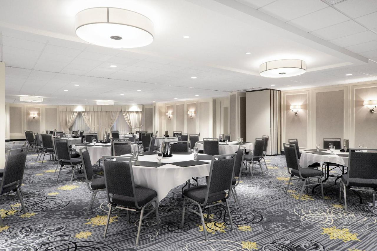 Sheraton Cavalier Saskatoon Hotel Экстерьер фото